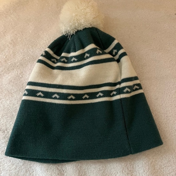 FLYLOW Winter Hat - Picture 4 of 5